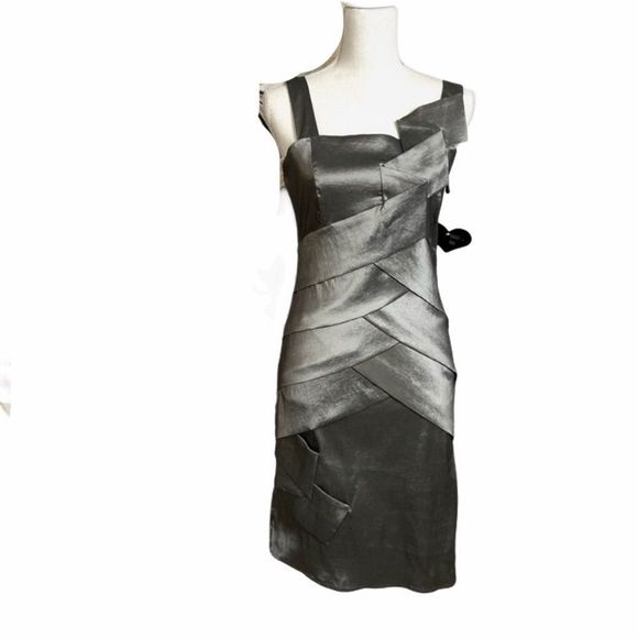 Chica Metallic Silver Dress NWT - Picture 1 of 5